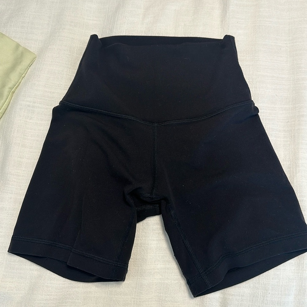 Lululemon align high rise shorts